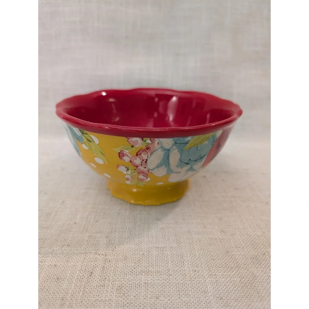 The Pioneer Woman Small Bowl Floral Red Yellow Roses Scalloped 3.25